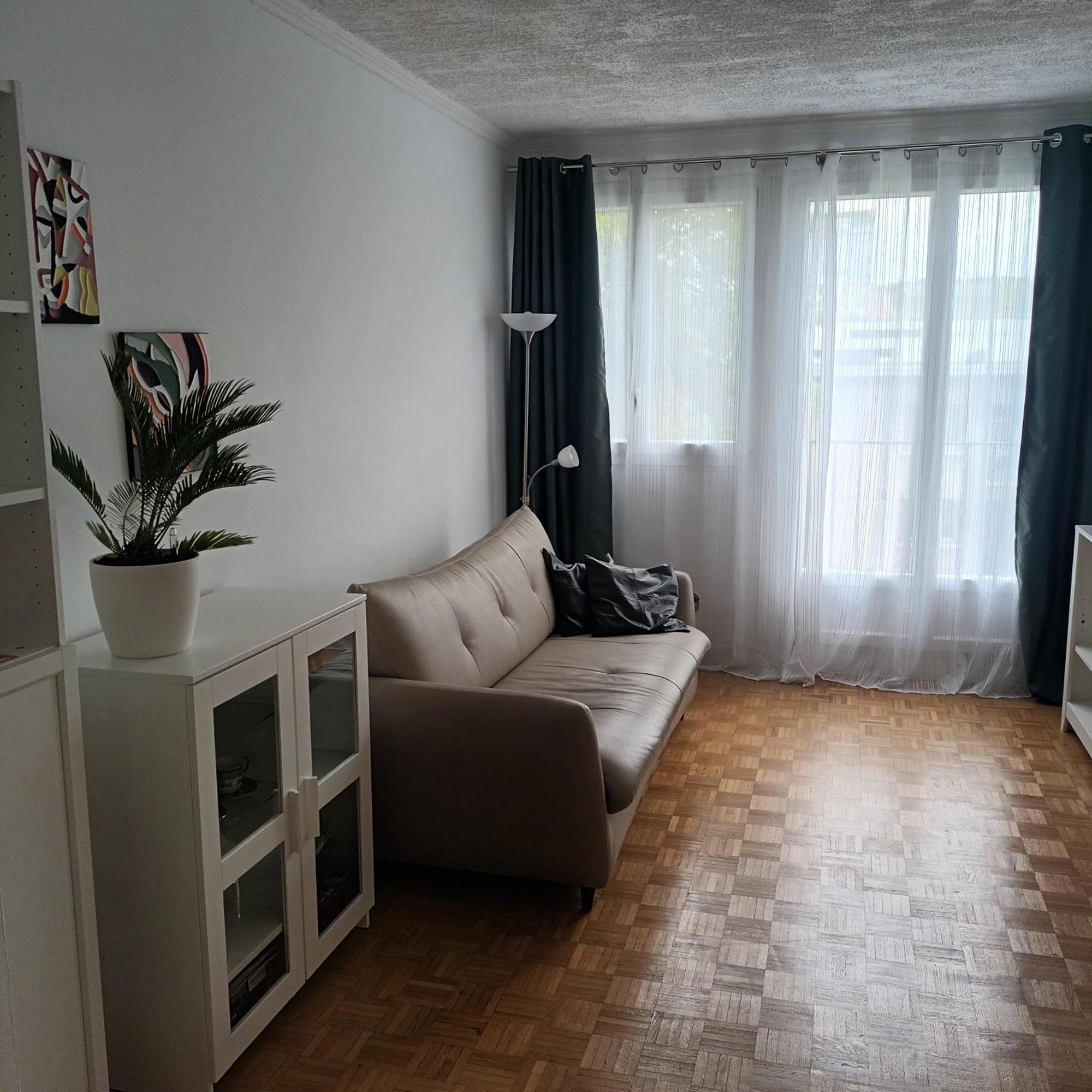 Apartment Family With Parking Metro Line 9 *